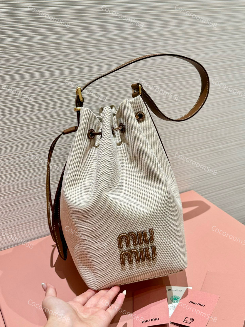 90e395ac69156b2e28132eac05dc8aa4_1784200011_0298.jpeg